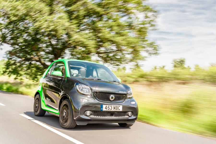  Smart ForTwo Prime Electric Drive Cabrio (A453) 2017 года  (UK) (фото 2 из 35)